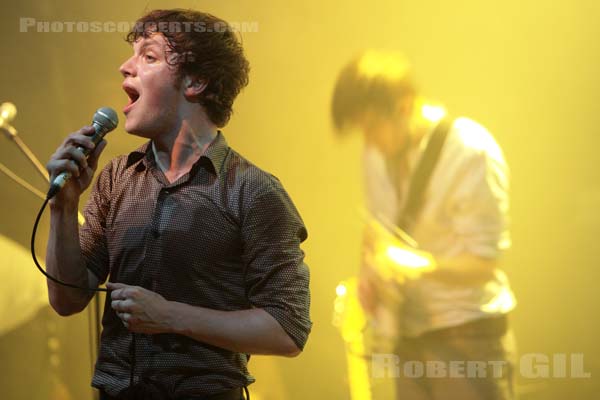 FRIENDLY FIRES - 2008-11-15 - PARIS - La Cigale - 